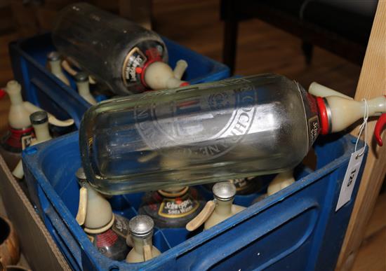 15 soda syphons